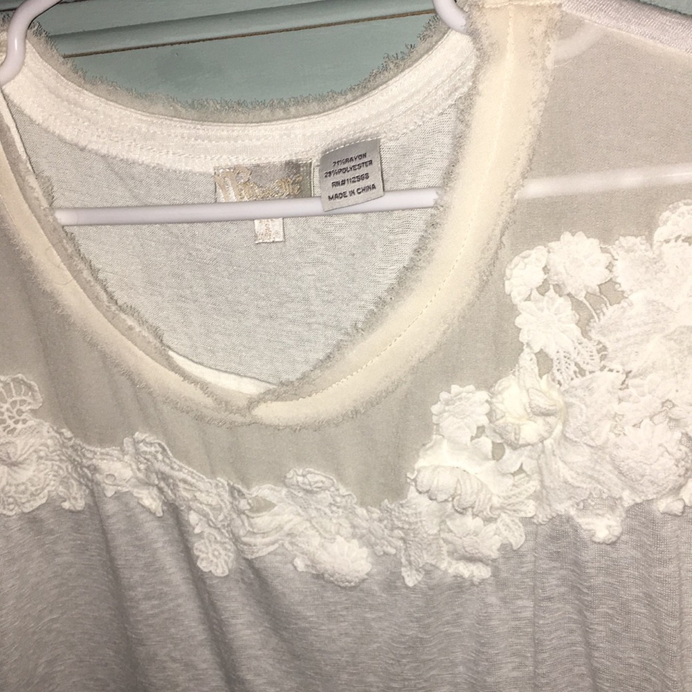 MissMe White Embroidered Top - Picture 3 of 3